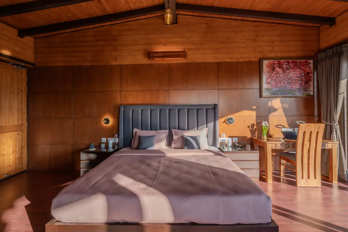 SaffronStays Timber Aqua, Dehradun