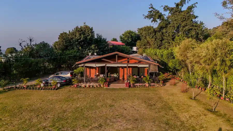 SaffronStays Timber Crest, Dehradun