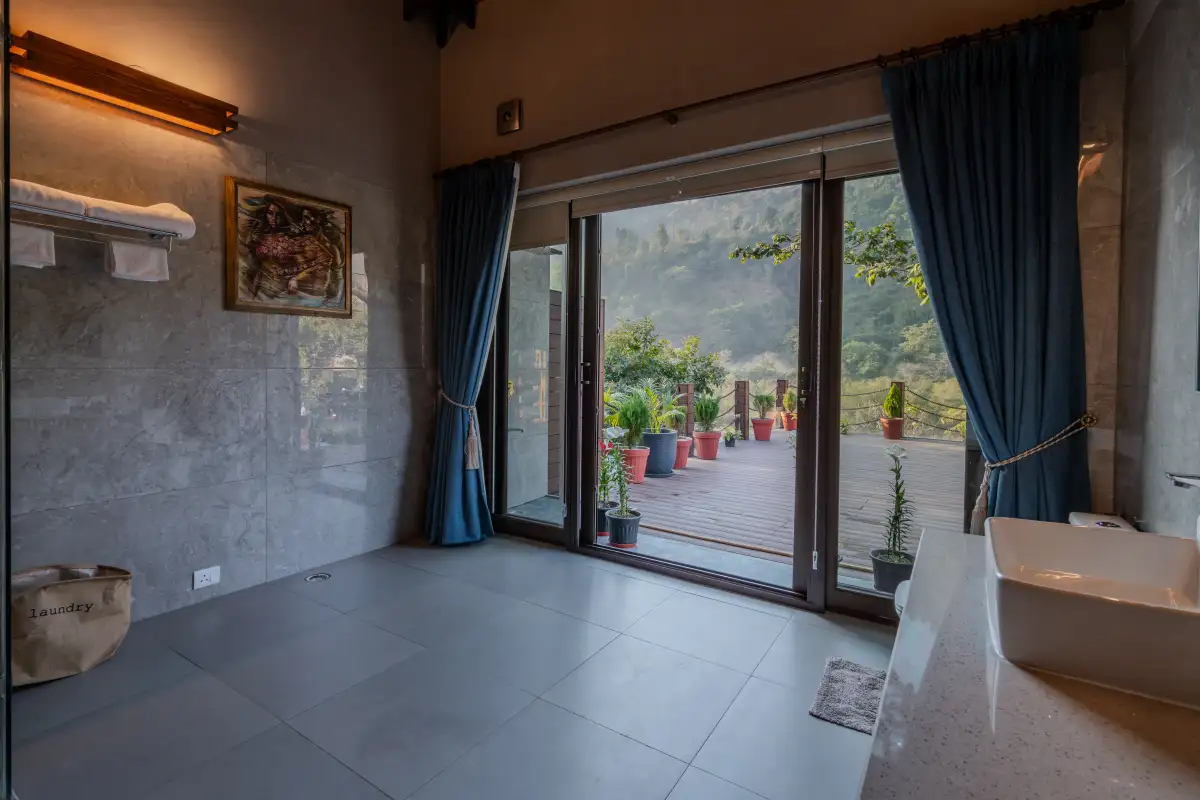 SaffronStays Timber Nest, Dehradun