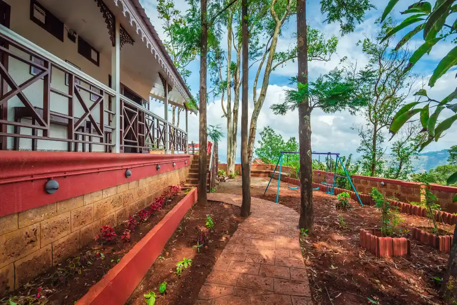 SaffronStays Tudor Rose, Panchgani