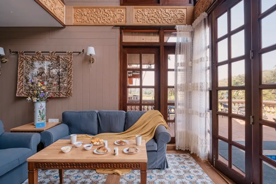 SaffronStays Tudor San, Candolim