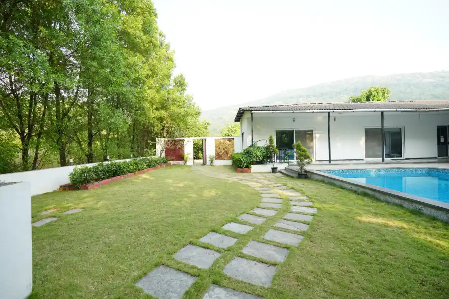SaffronStays Turquoise Maison, Karjat