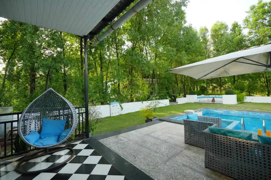 SaffronStays Turquoise Maison, Karjat