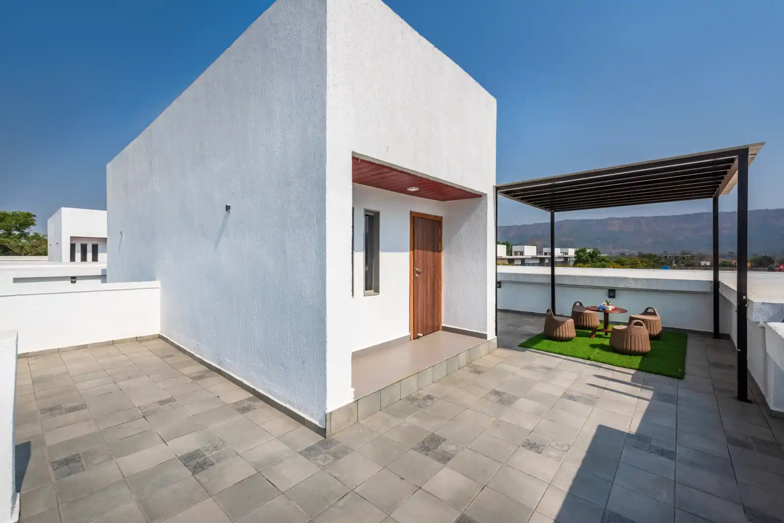 SaffronStays Twin, Lonavala