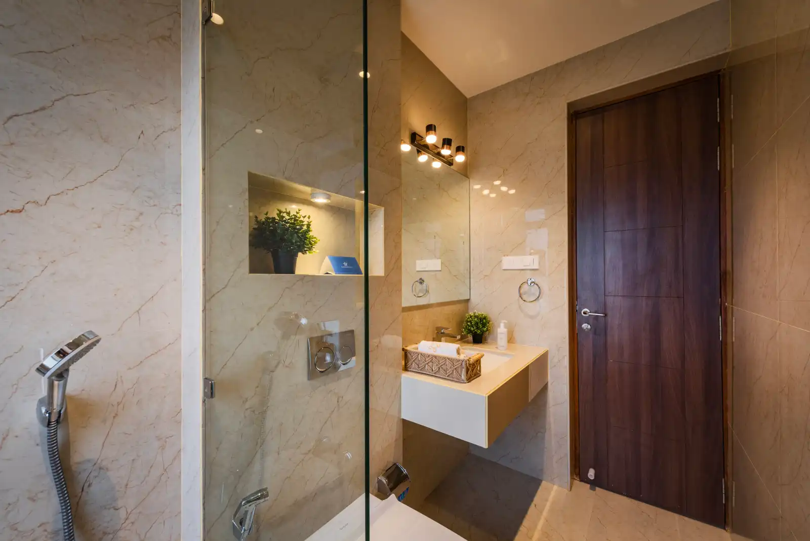 SaffronStays Twin, Lonavala