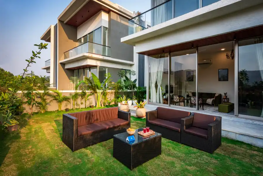 SaffronStays Twin, Lonavala