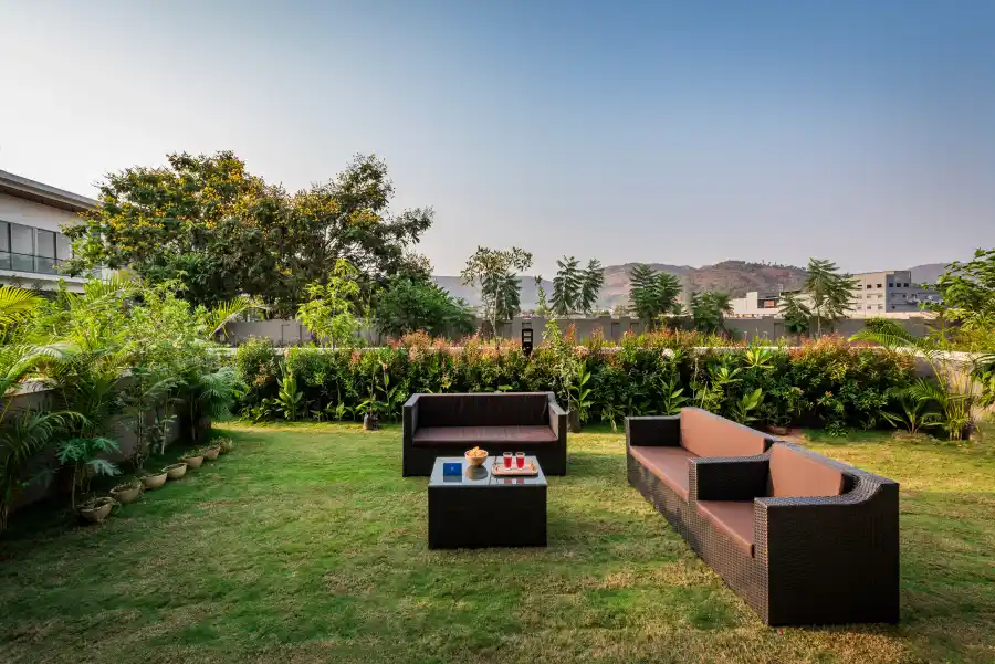 SaffronStays Twin, Lonavala