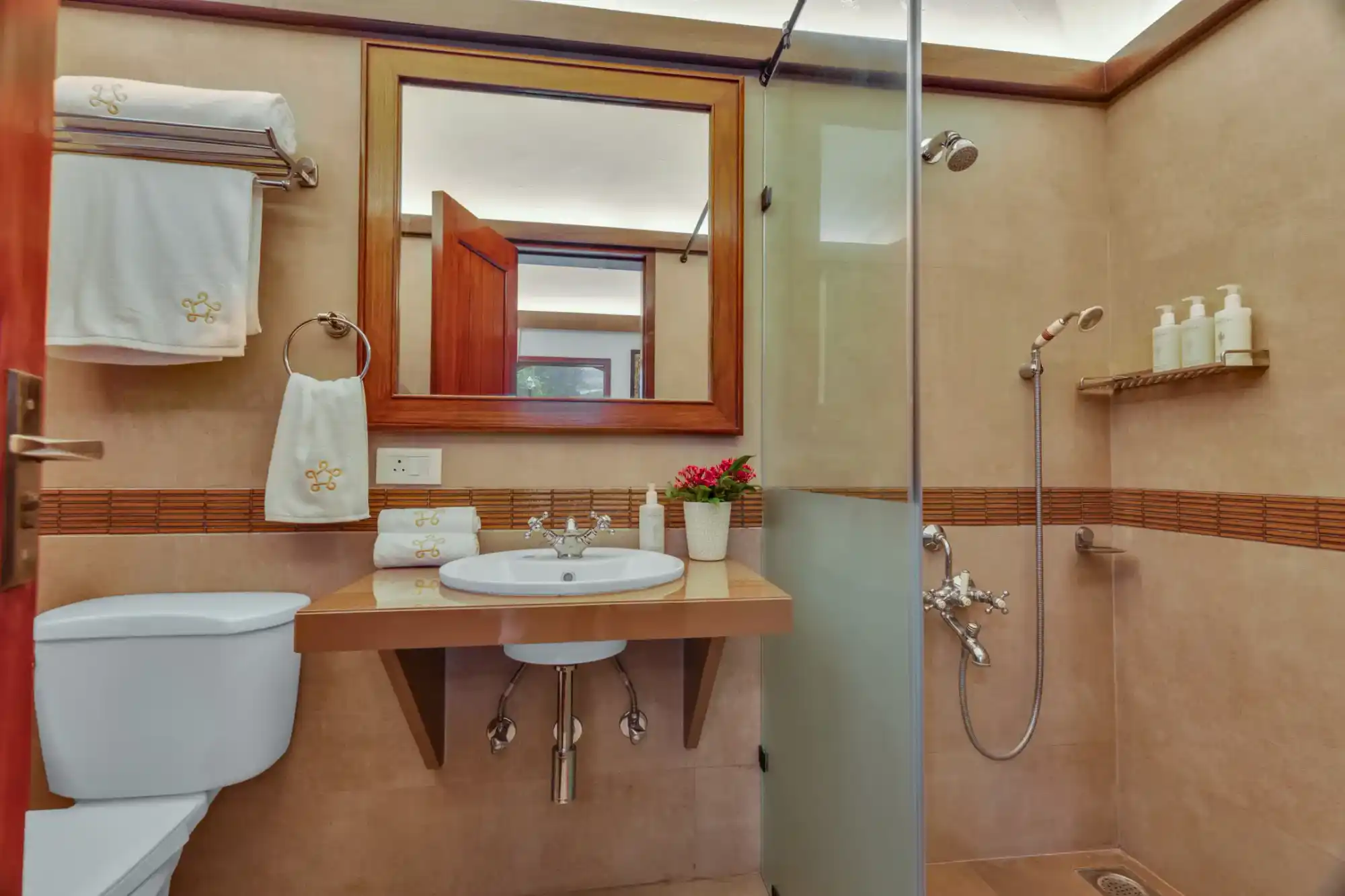 SaffronStays Valley’s Edge, Panchgani