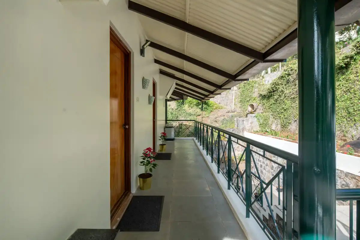 SaffronStays Valleyfall, Kotagiri
