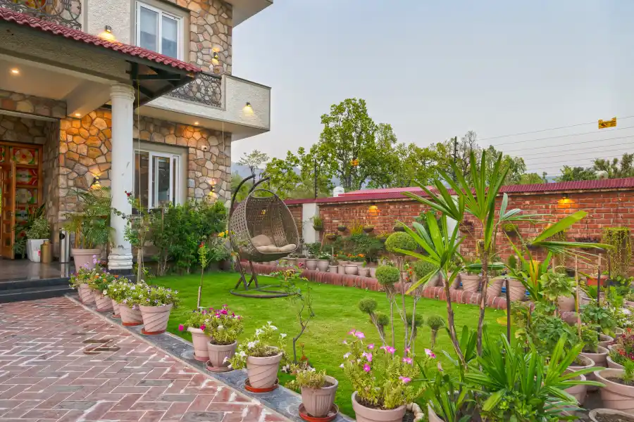 SaffronStays Varenya Villa, Dehradun