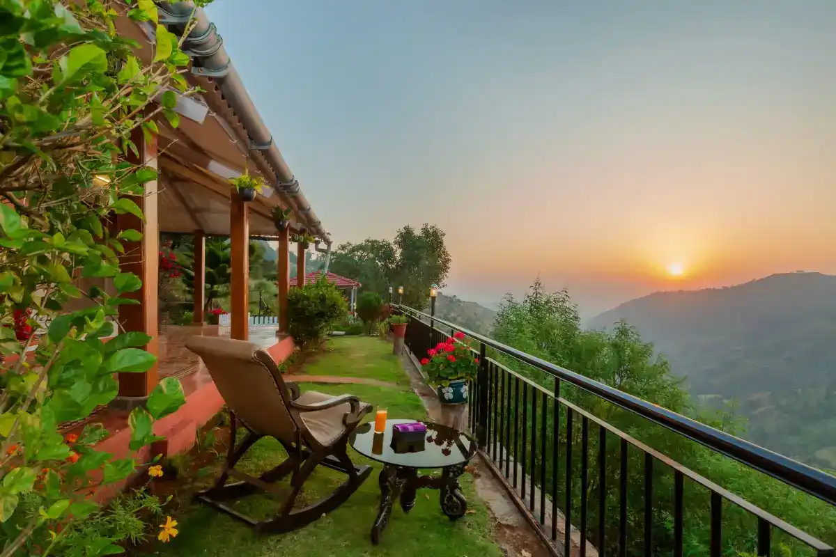 SaffronStays Verandah, Panchgani
