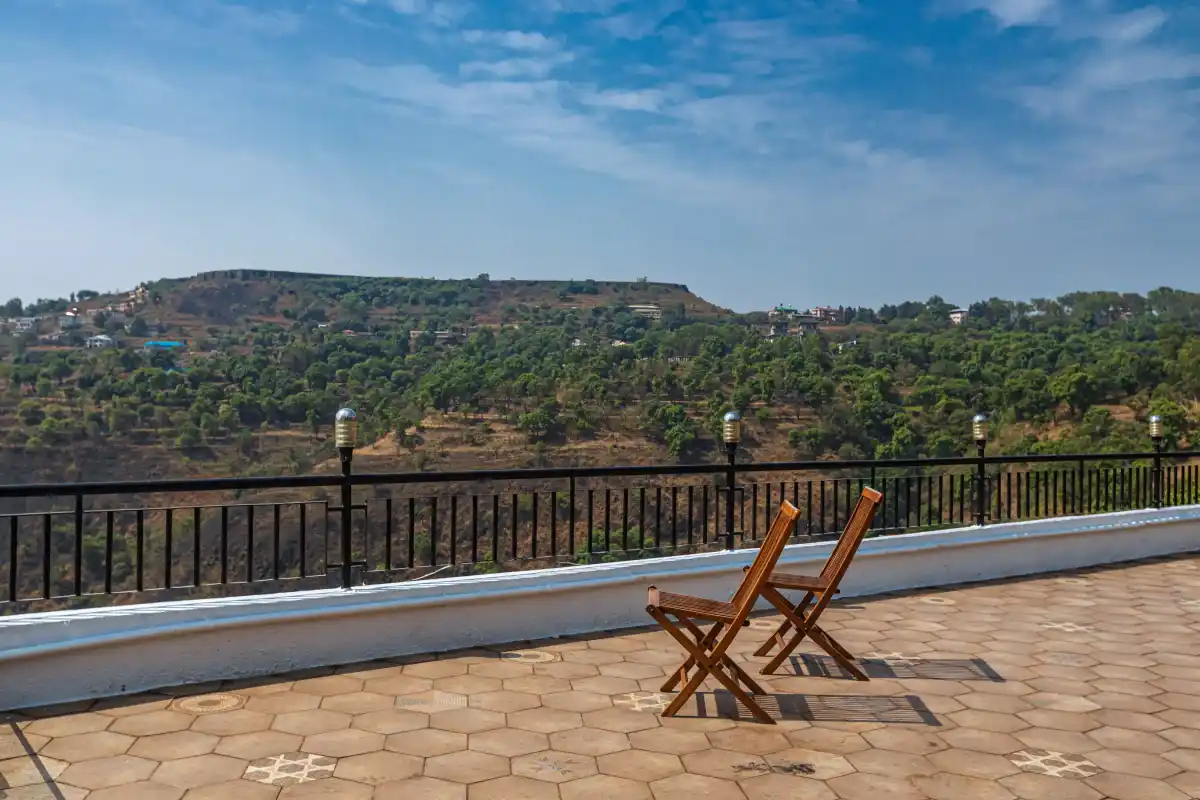 SaffronStays Verandah, Panchgani