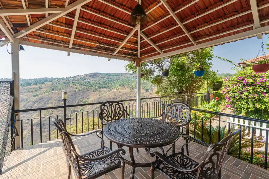 SaffronStays Verandah, Panchgani