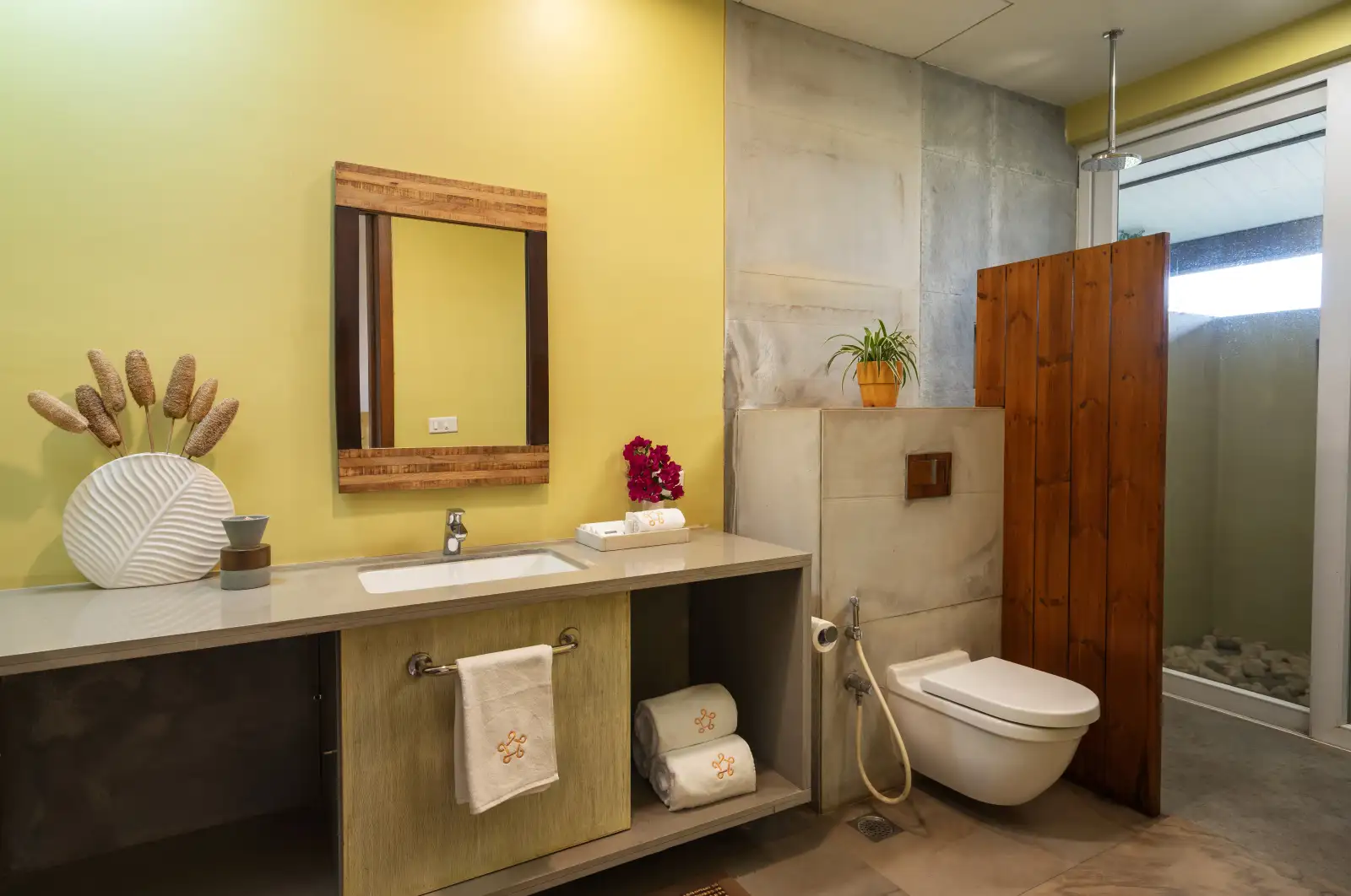 SaffronStays Vinayalam, Mahabaleshwar