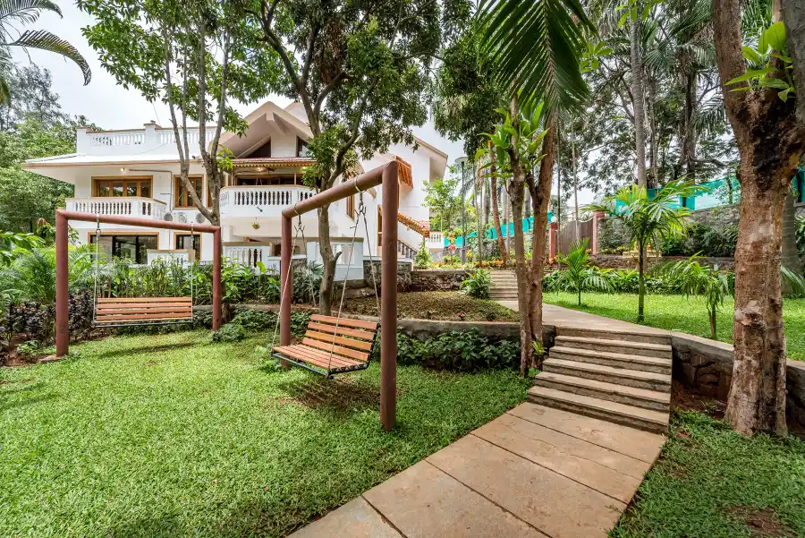 SaffronStays Windermere, Lonavala
