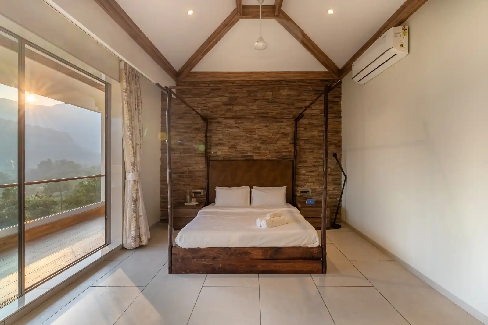SaffronStays Zoka, Khopoli