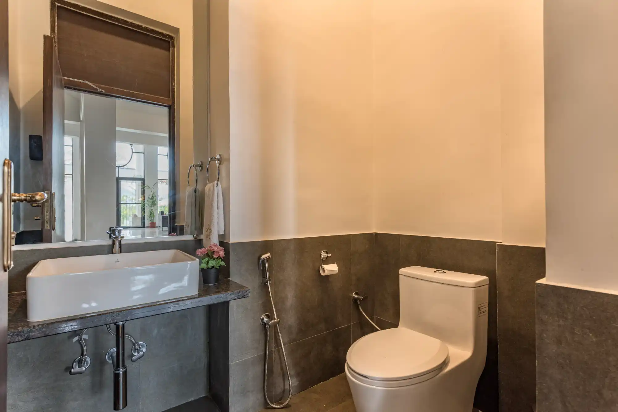 SaffronStays Zuma Villa, Pawna