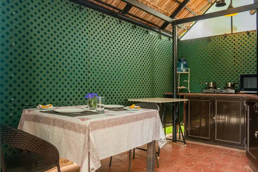 Safire @ Firefly Homestay, Bangalore