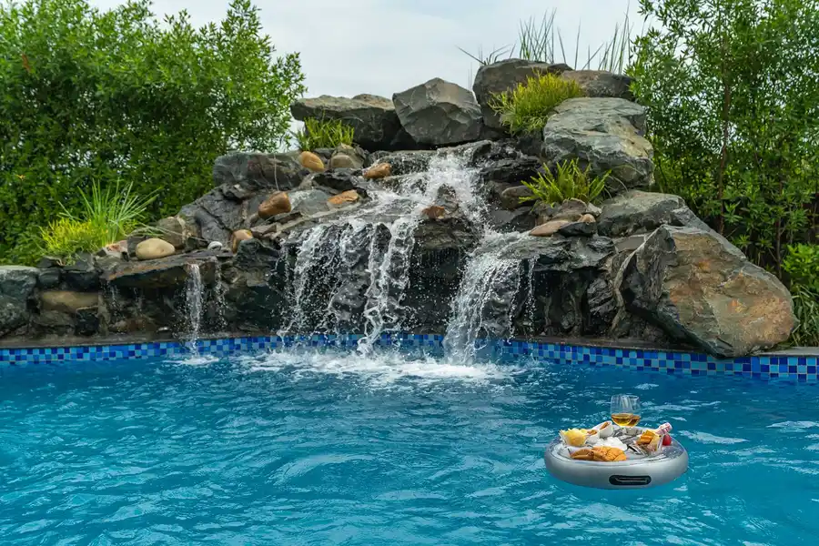 Sapphire @ Serenity Farms w/ Pool, New Delhi