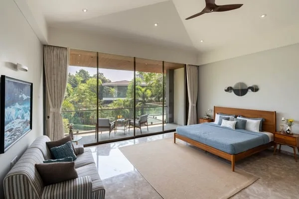 Sapphire Shores Beachfront Villa, Alibaug