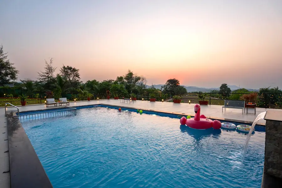 Sasha Farms - Roha w/ Pickleball Court, Alibaug