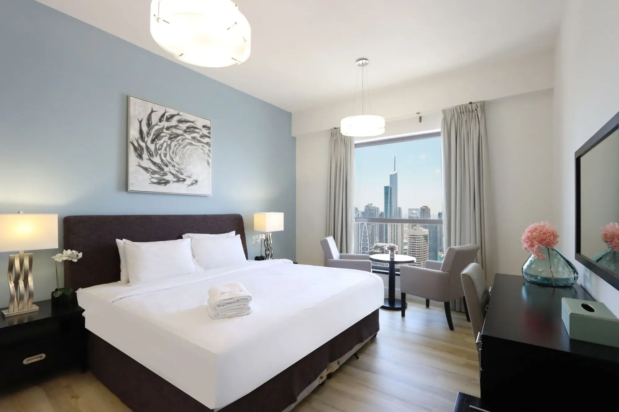 Scenic 2BHK with Amazing Marina Views, Dubai