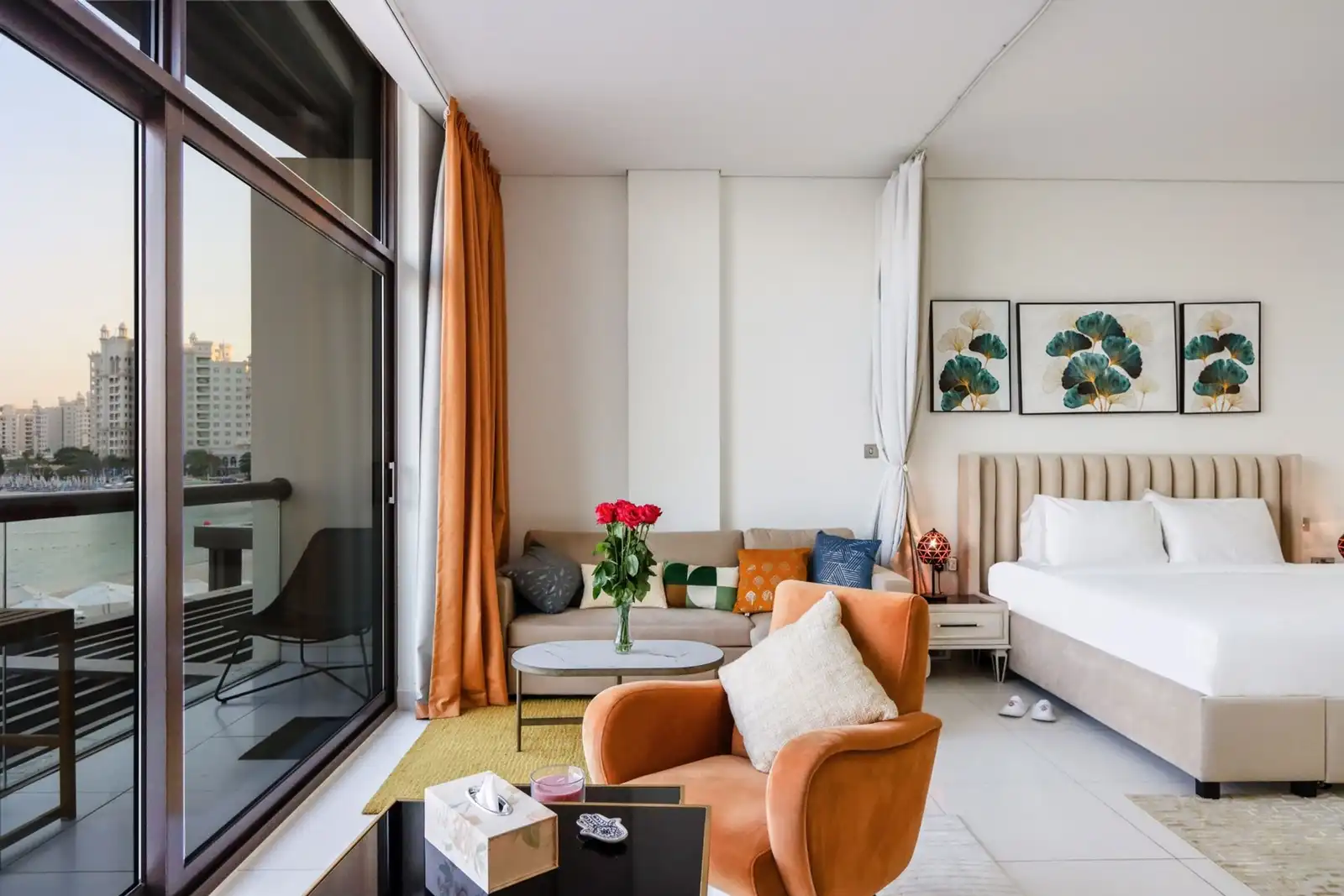 Seaside Studio in Palm Jumeirah, Beach Access, Dubai