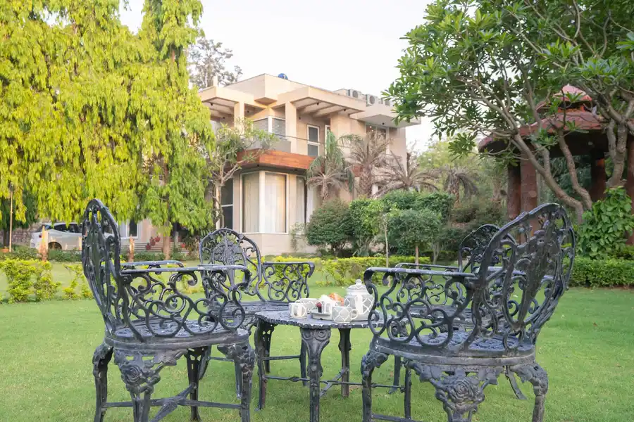 Sequoia @ Estate 10 By GTV Estate, New Delhi
