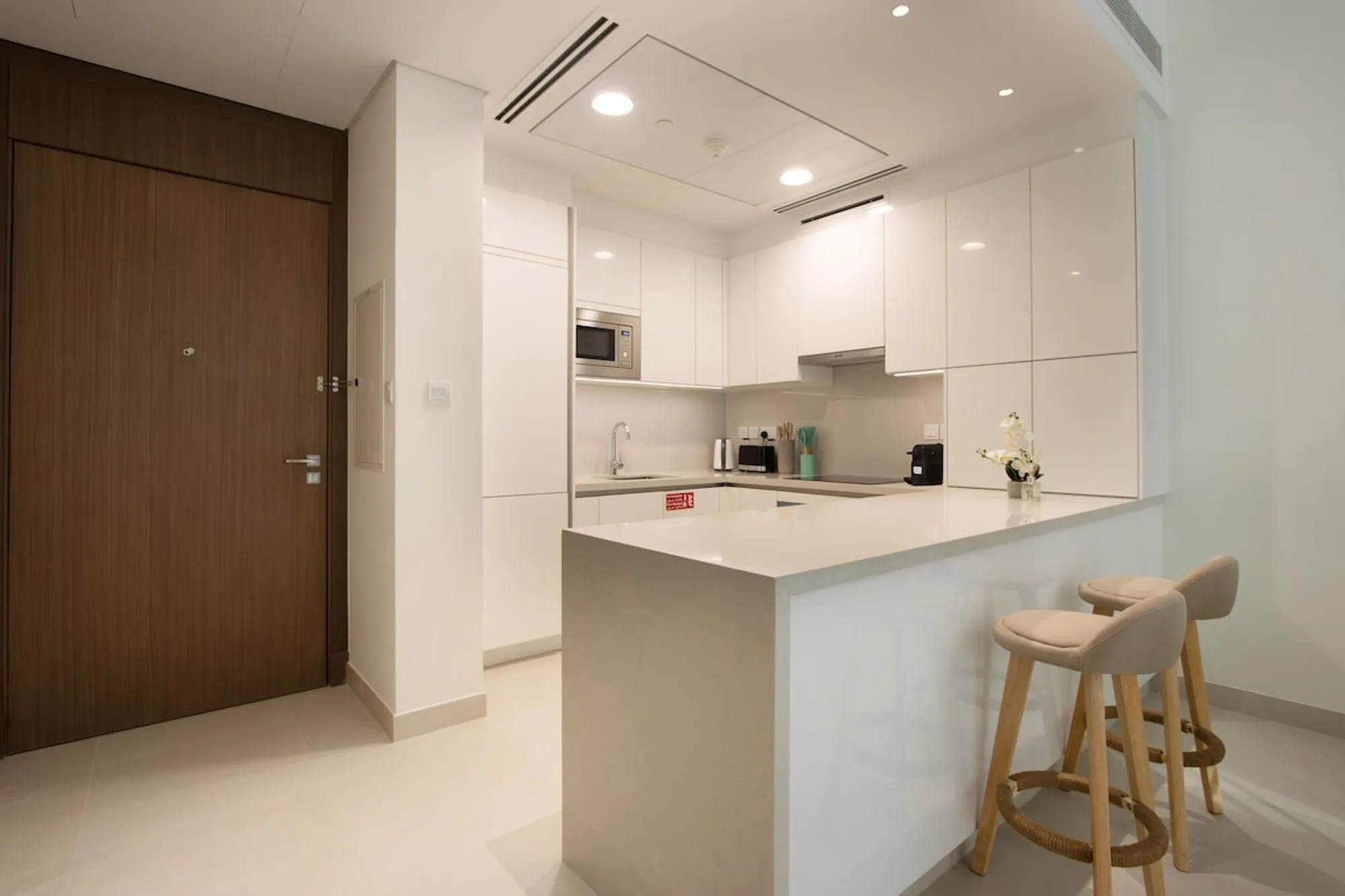 Serene 1BR, Dubai