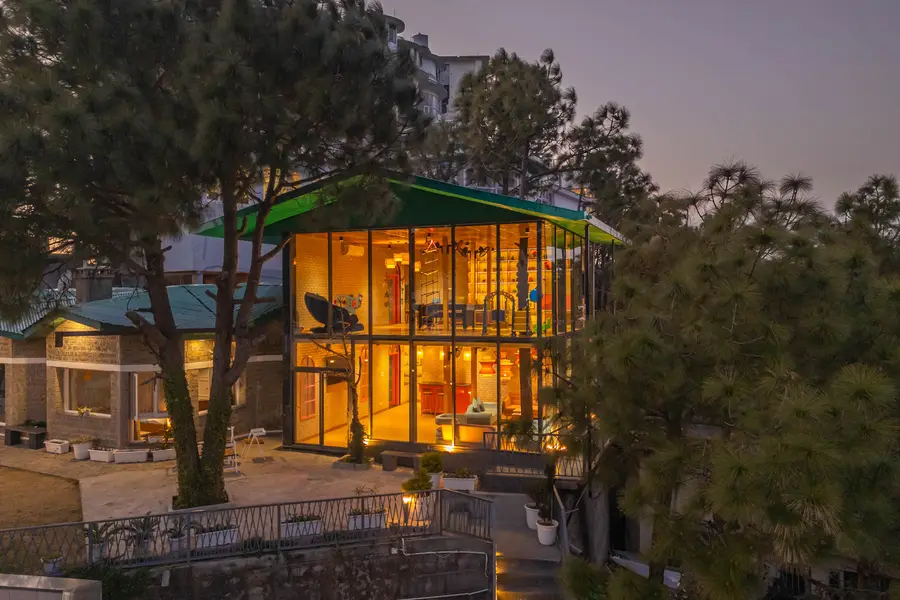 Serene Cottage w/ Outdoor Bonfire, Kasauli