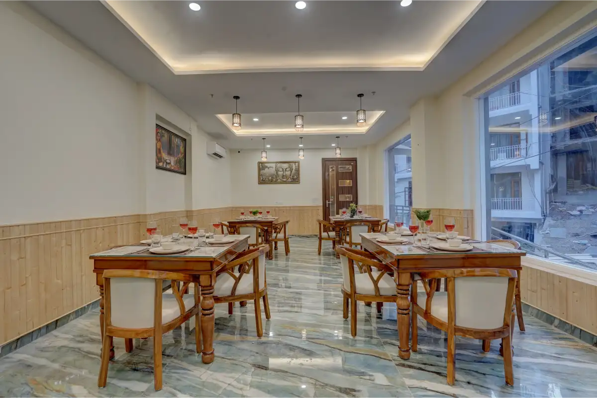 Serene Woods Hotel, Kasauli