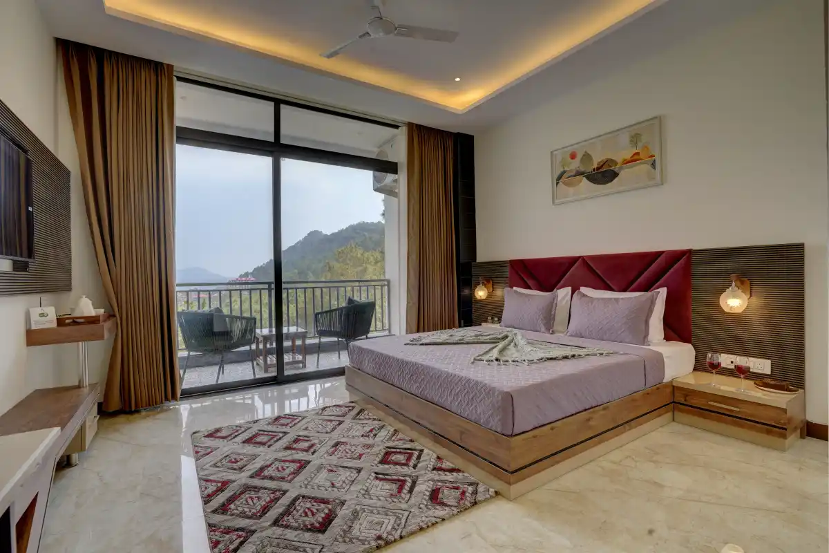 Serene Woods Hotel, Kasauli