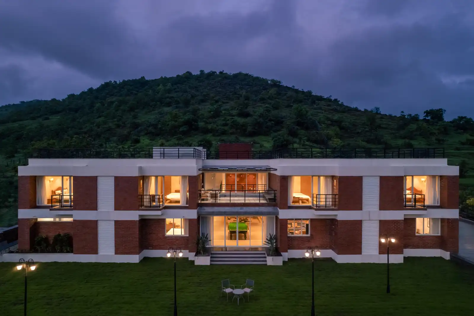 Serenity Cascades, Bhor