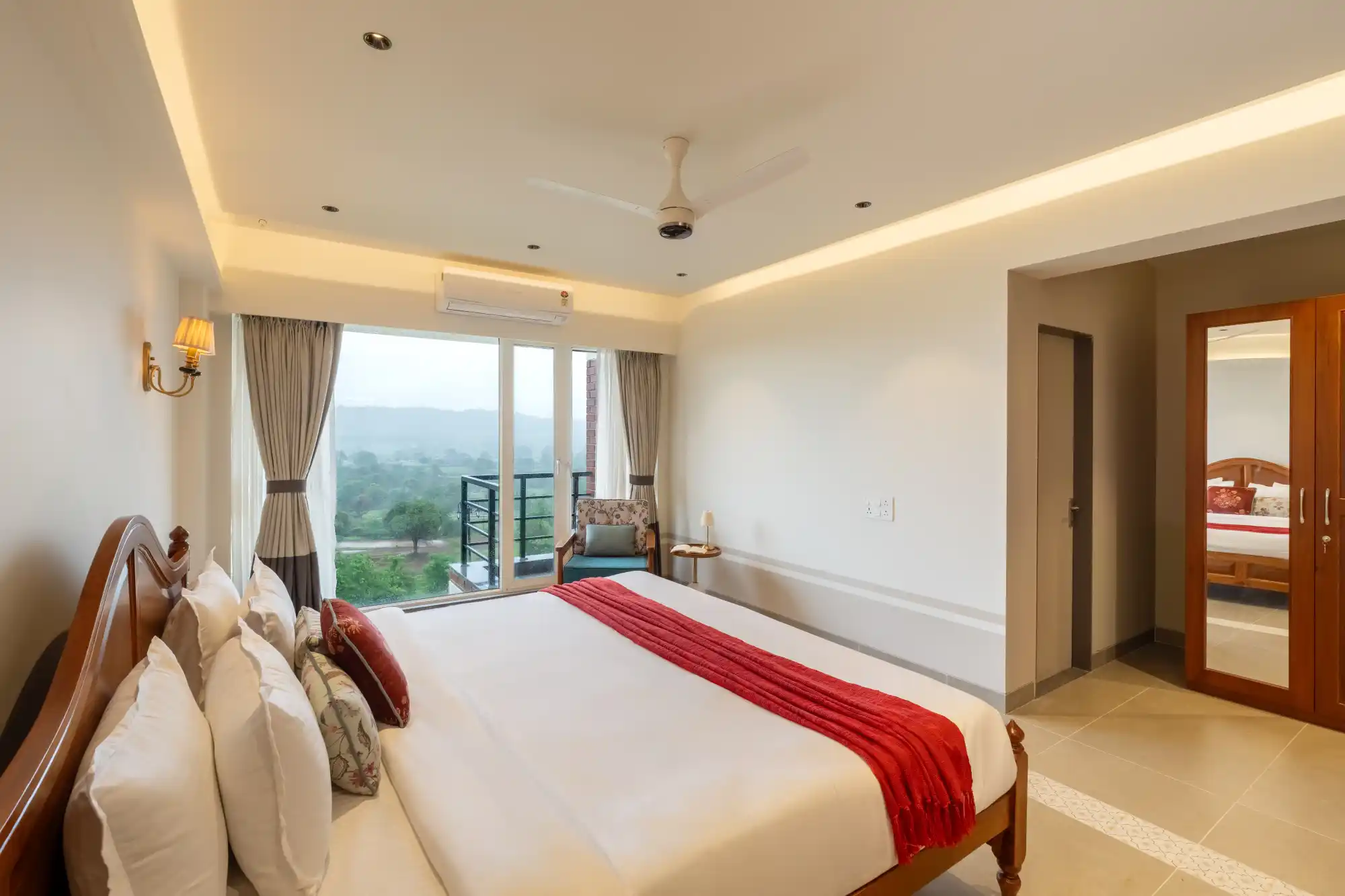 Serenity Cascades, Bhor