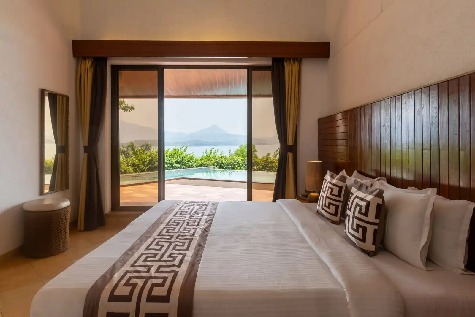 Shambhala Lakeside - Pawna, Lonavala