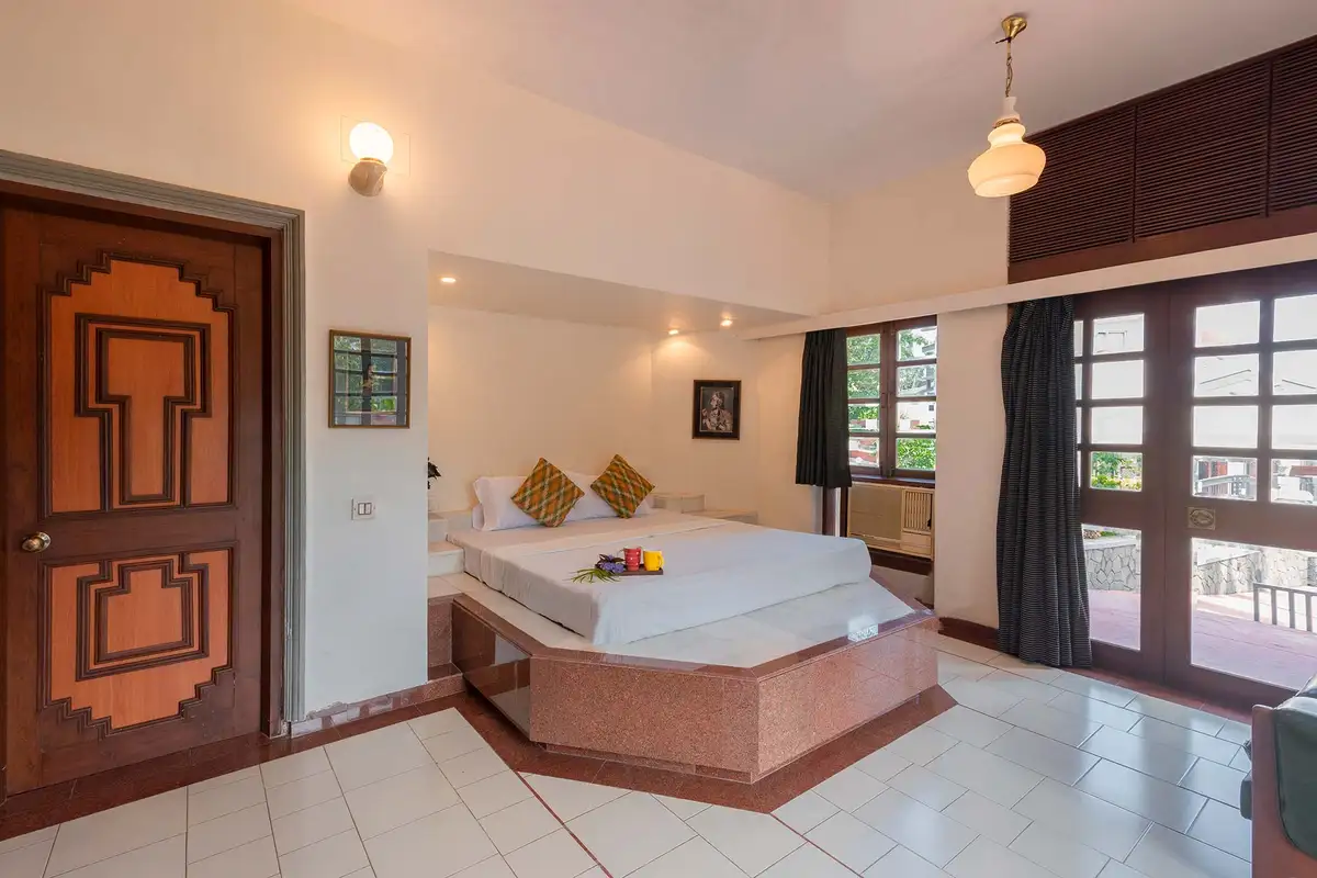 Shantam House, Lonavala