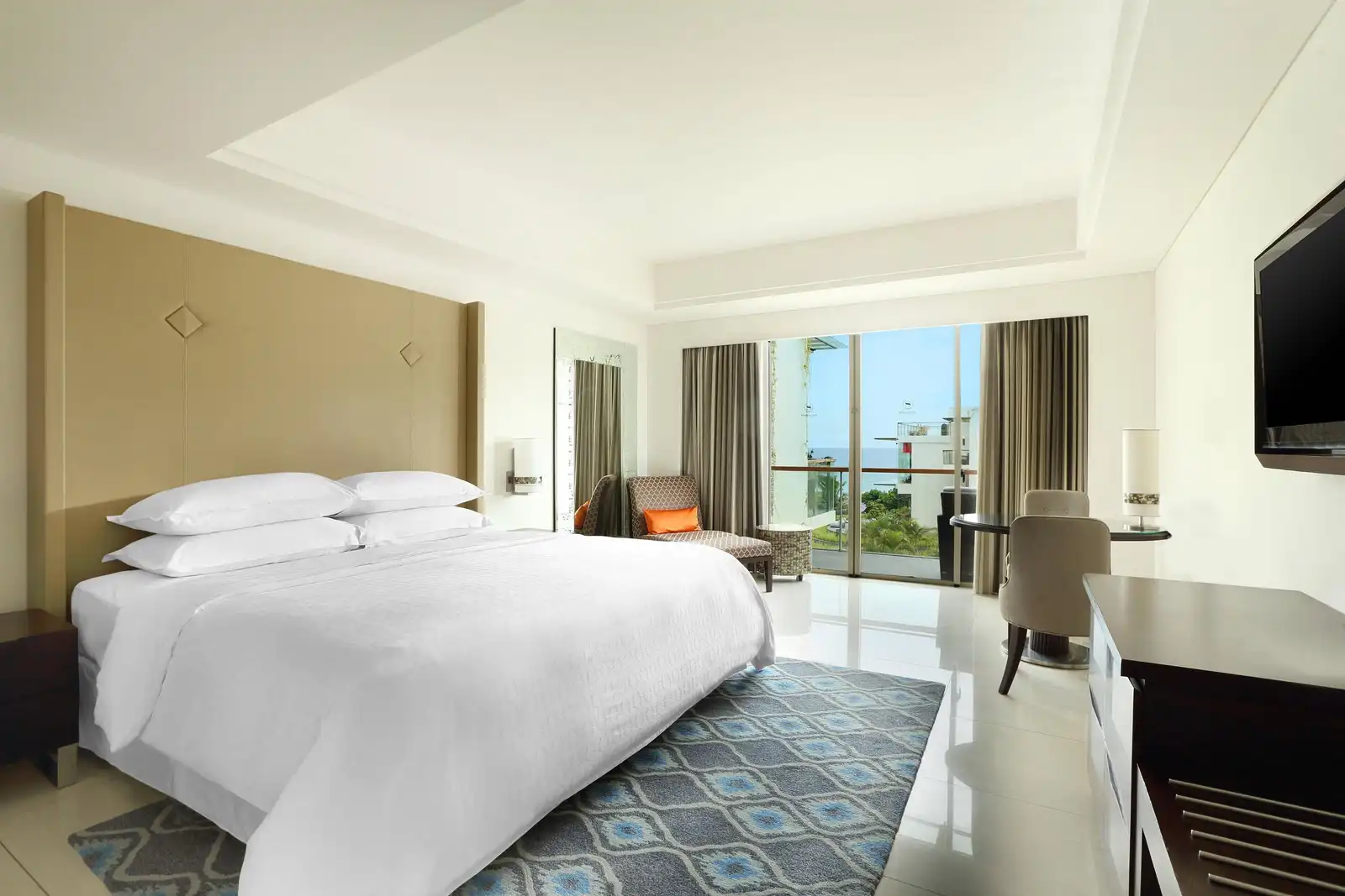 Sheraton Bali Kuta Resort Room