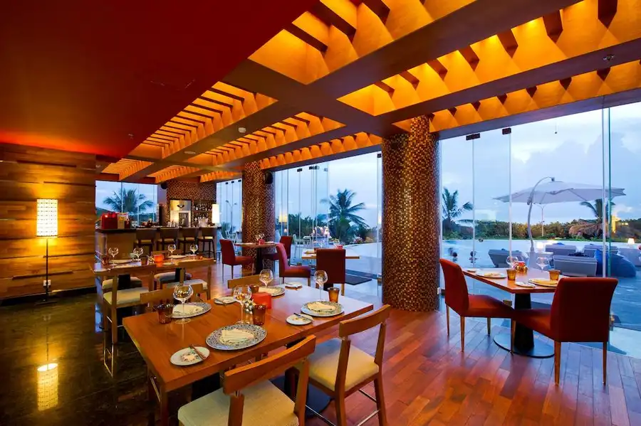 Sheraton Bali Kuta Resort Restaurant/Dining