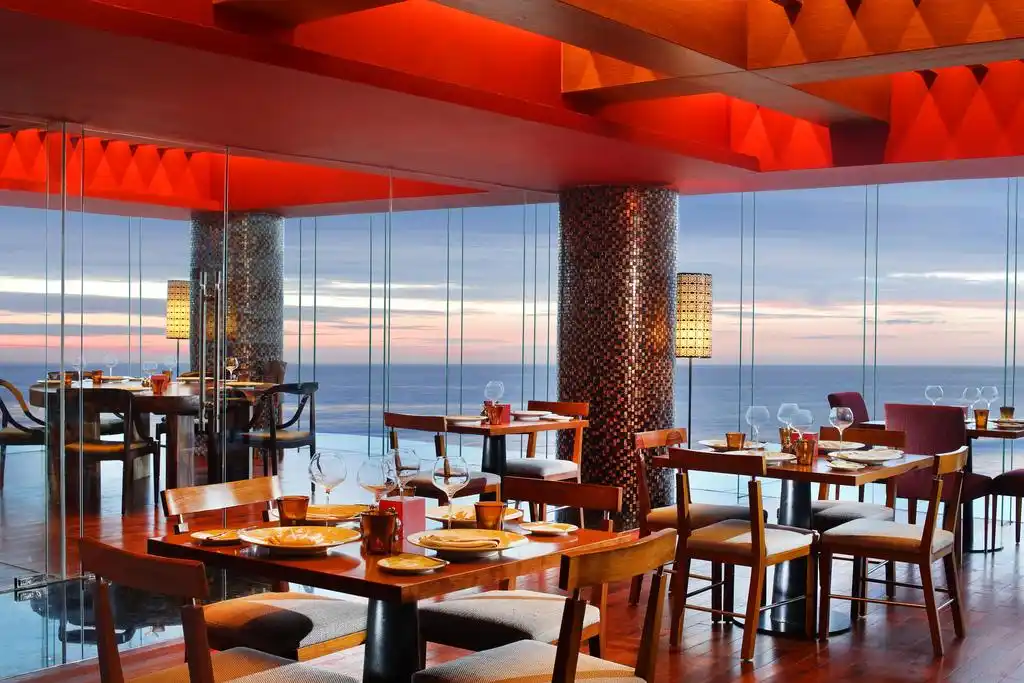 Sheraton Bali Kuta Resort Restaurant/Dining