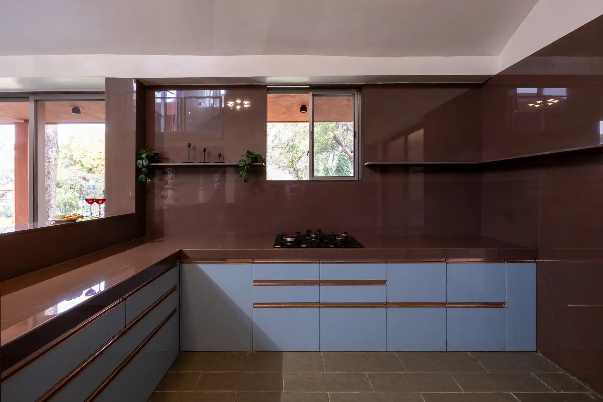 Sienna Breeze, Lonavala