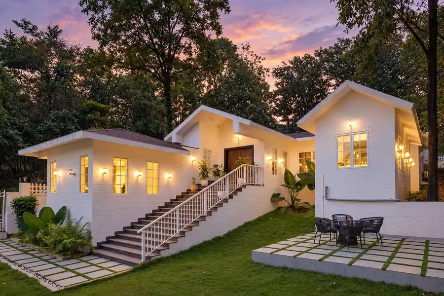 Sienna Villa, Karjat