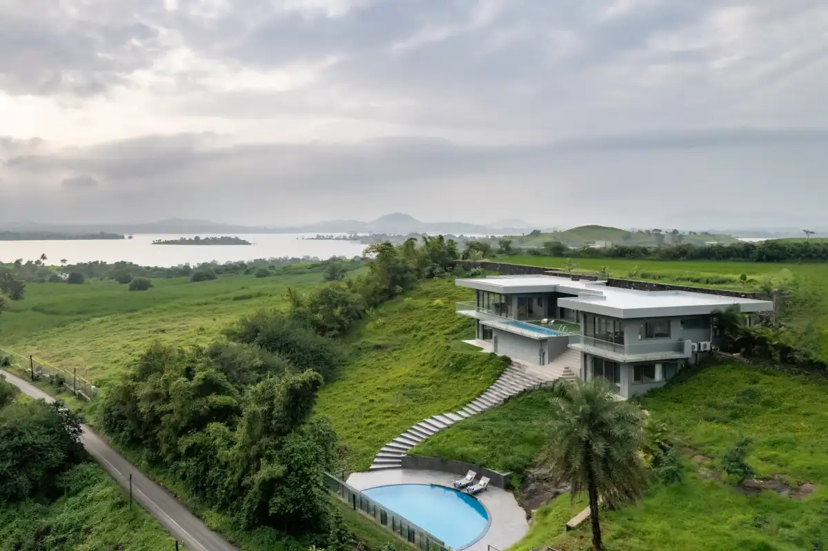 SilverGlass Lakeview, Igatpuri