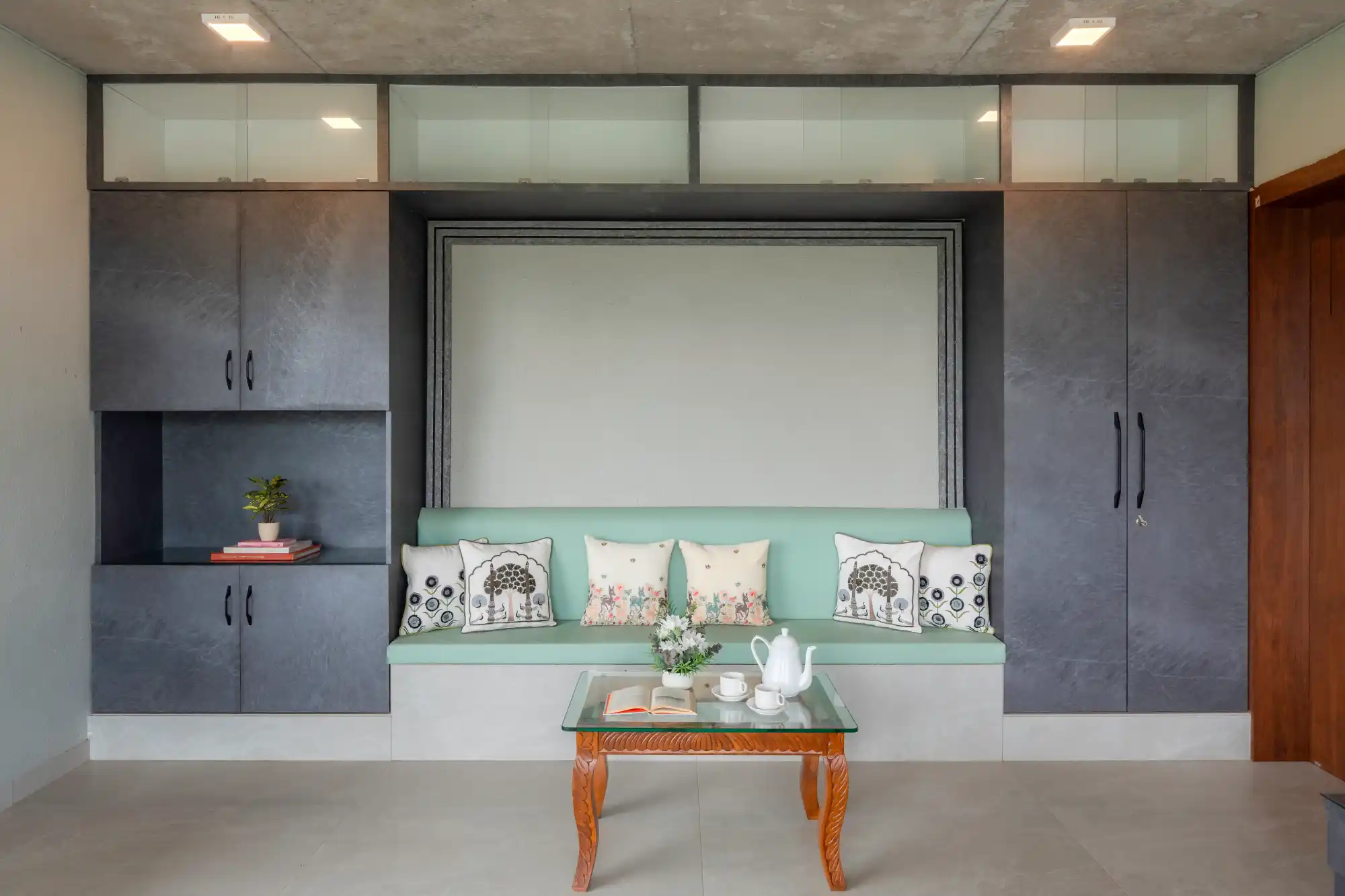 SilverGlass Lakeview, Igatpuri