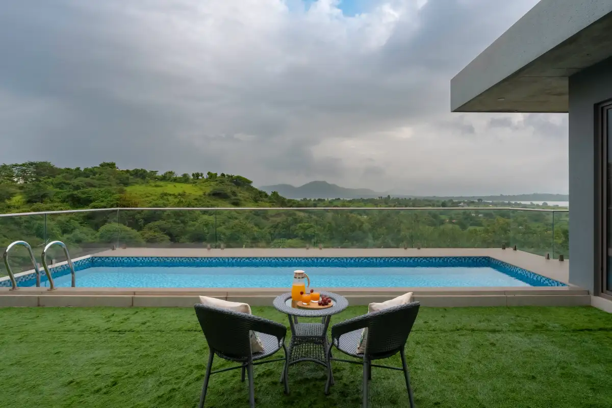 SilverGlass Lakeview, Igatpuri