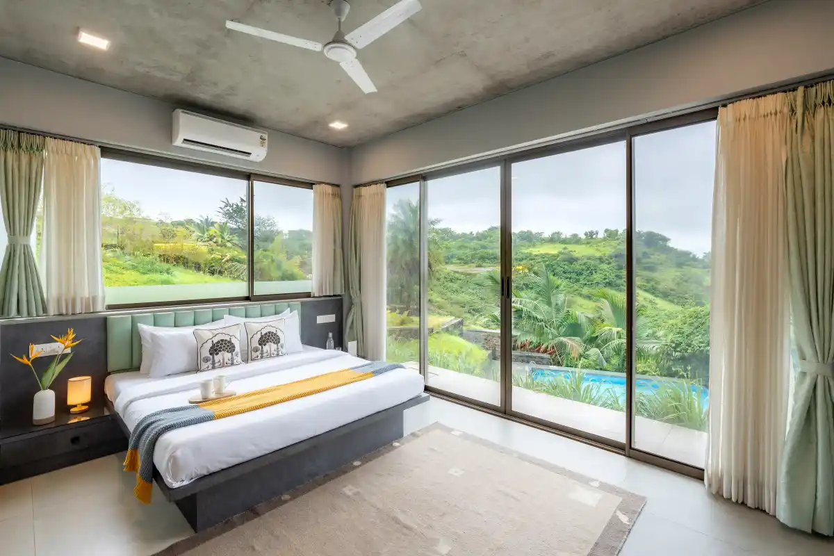 SilverGlass Lakeview, Igatpuri