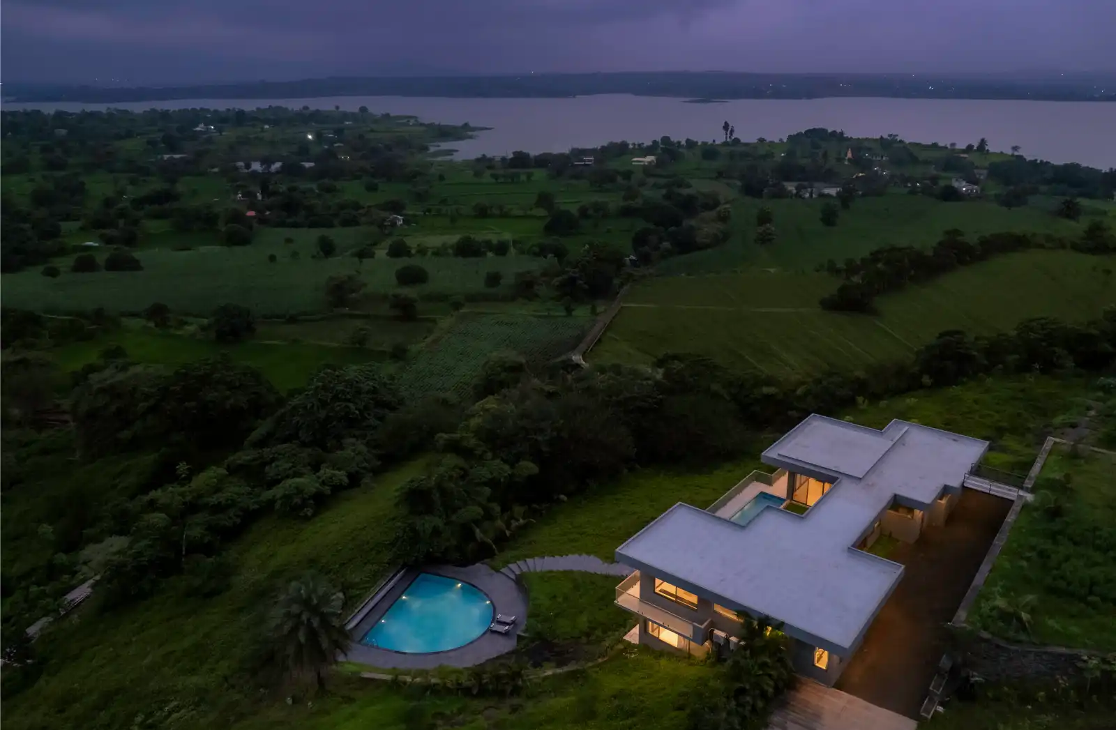 SilverGlass Lakeview, Igatpuri