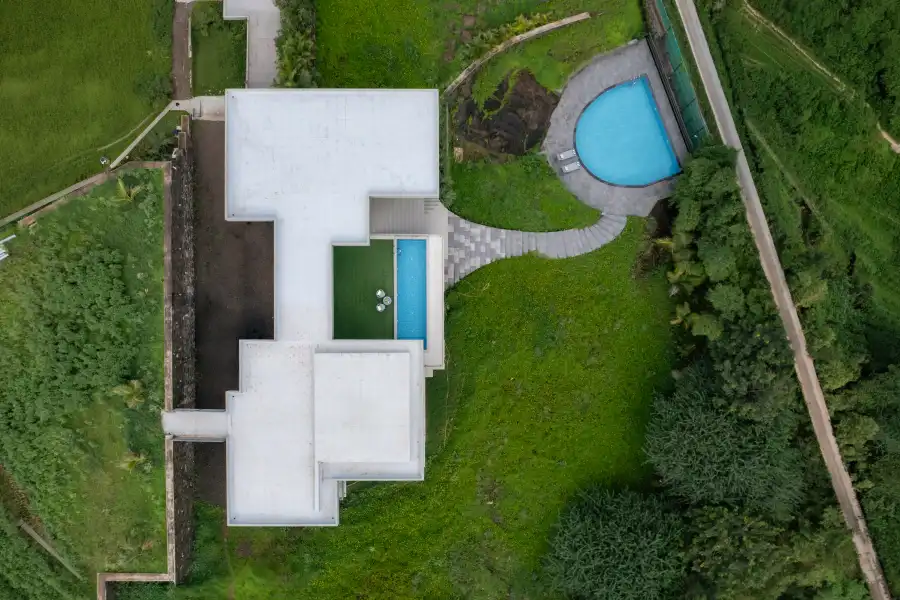 SilverGlass Lakeview, Igatpuri