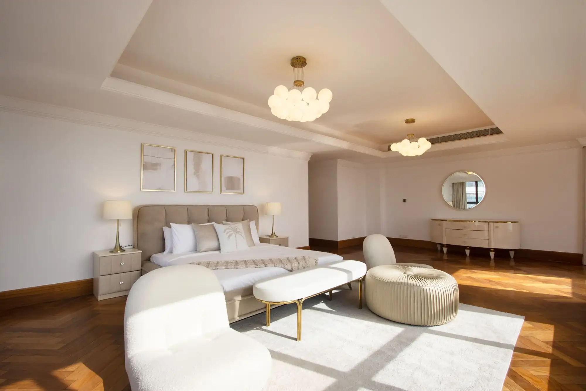 Sky-High Duplex Penthouse, Dubai