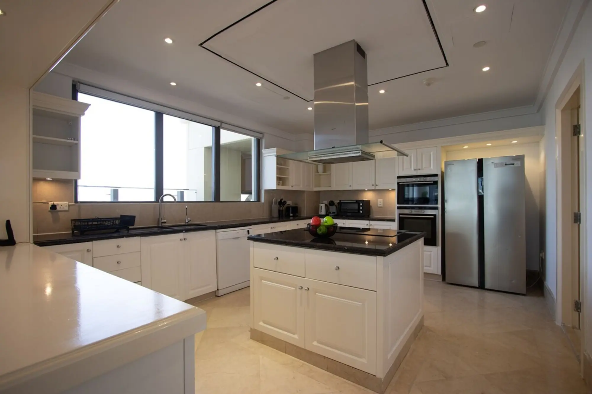 Sky-High Duplex Penthouse, Dubai