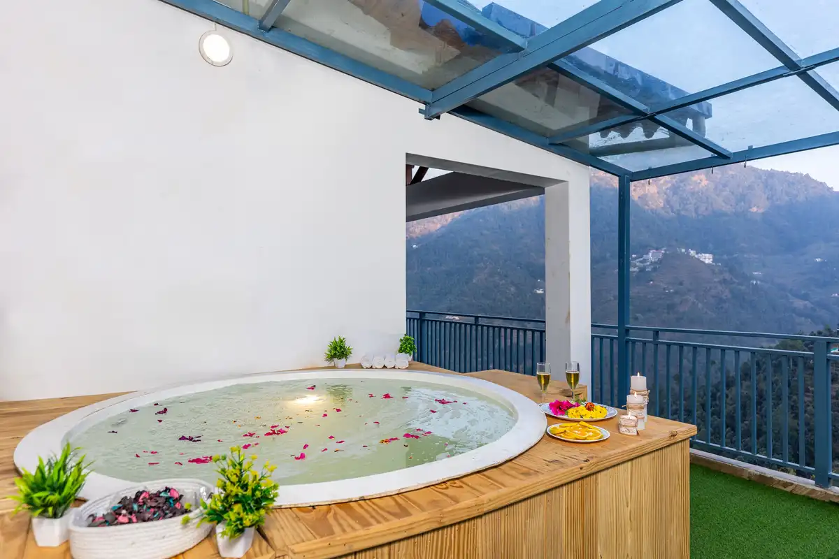 Skylark Peaks W/ Outdoor Jacuzzi - Ramgarh, Nainital